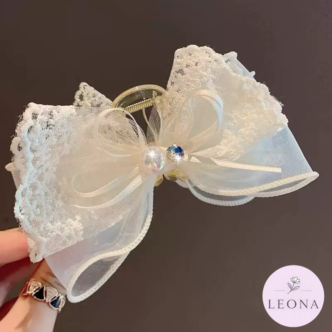 Fairy Pearl Bow Claw — Leona BD
